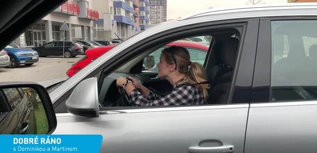 Keď si ľudia myslia, že ich nikto nevidí
