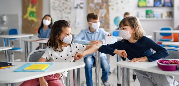 V dôsledku lockdownu sa zvýšil počet detí s depresiou. Od budúceho týždňa sa otvárajú školy pre niektoré ročníky
