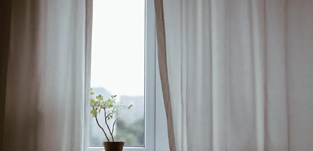 Keď sa slnko začalo vracať do okien